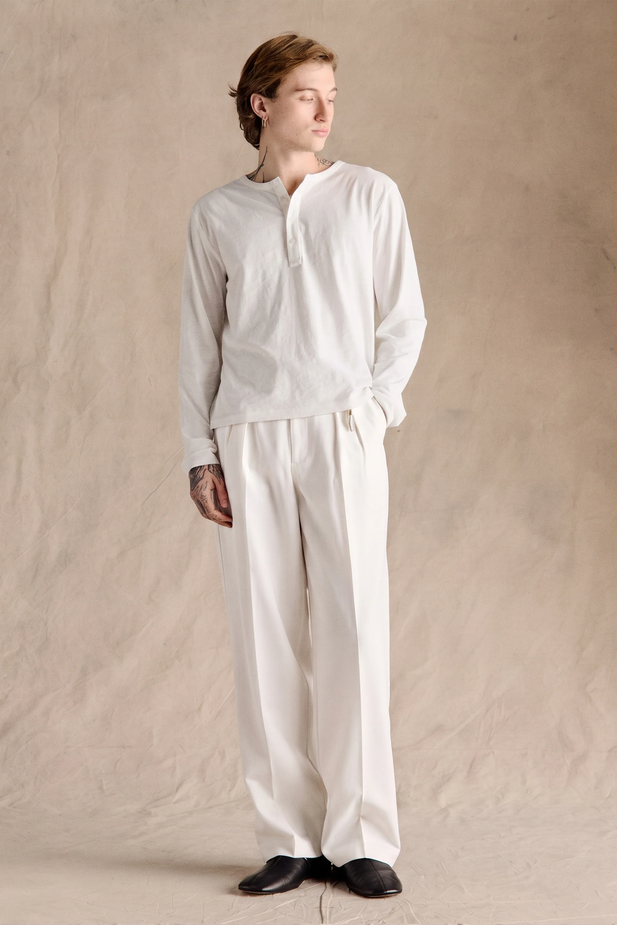 Manhattan Pleated Trousers | White - Image 4