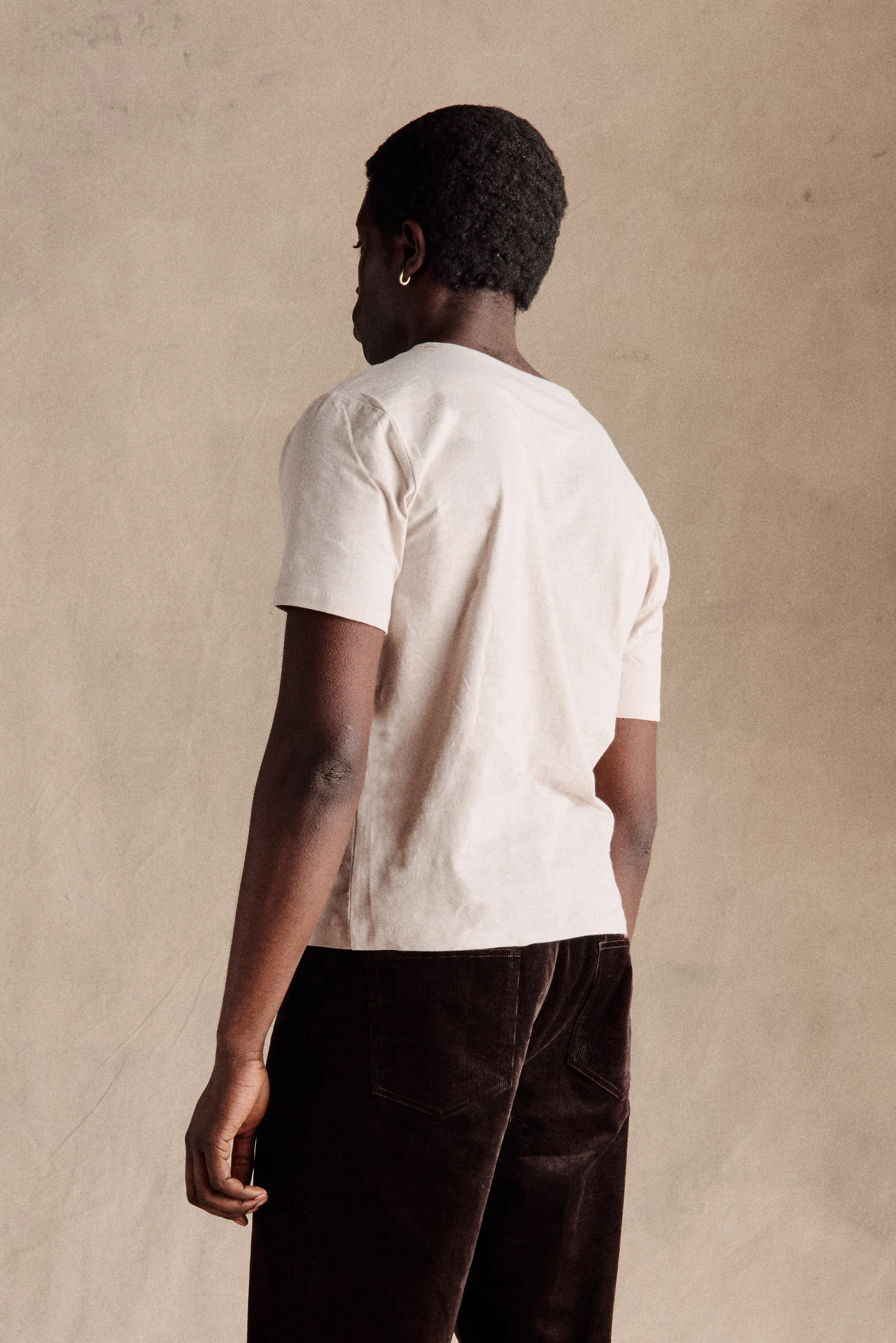 Steve Slub Cotton Tee | Taupe - Image 3